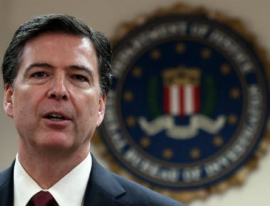 FBI: Η διαμαρτυρία των πρακτόρων για την απόλυση του Τζέιμς Κόμεϊ (φωτό)
